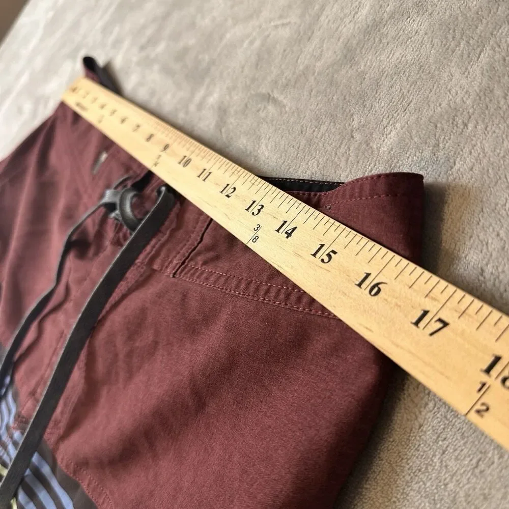 Quiksilver Men's Board Shorts Size 32 waist Striped Burgundy Blue Yellow Black